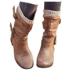 Women's winter boots new in box swiusd